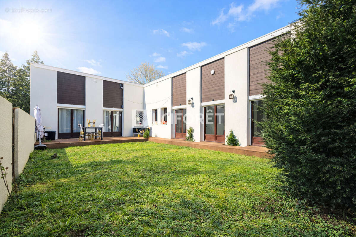 Maison à CERGY