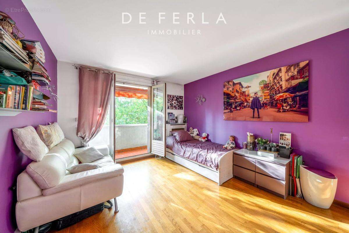 Appartement à PARIS-12E