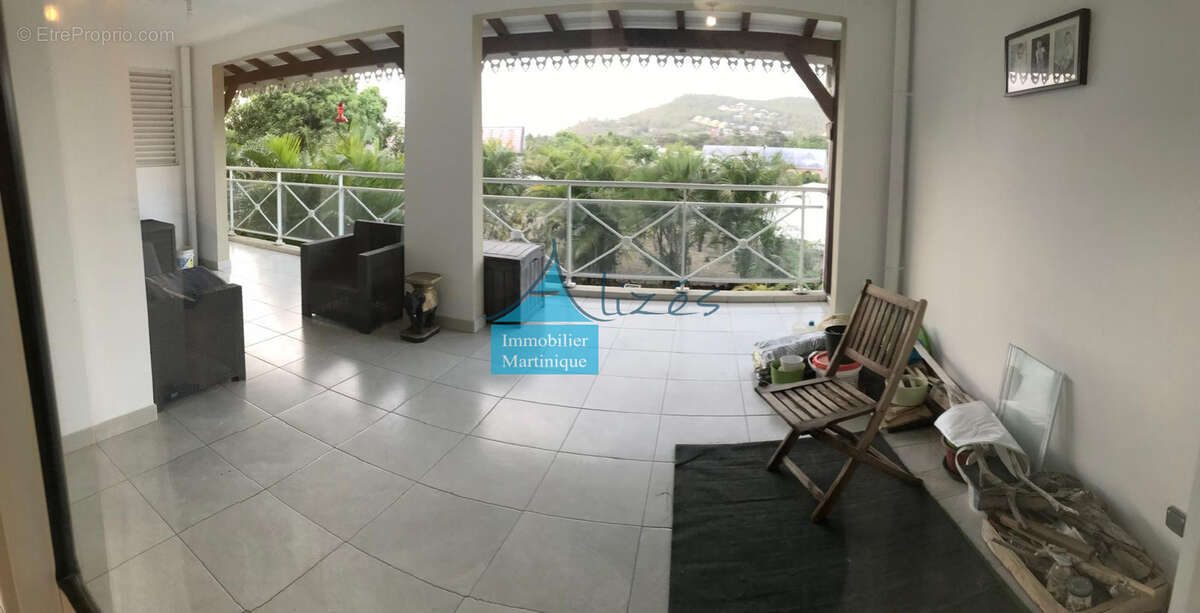 Appartement à LES TROIS-ILETS