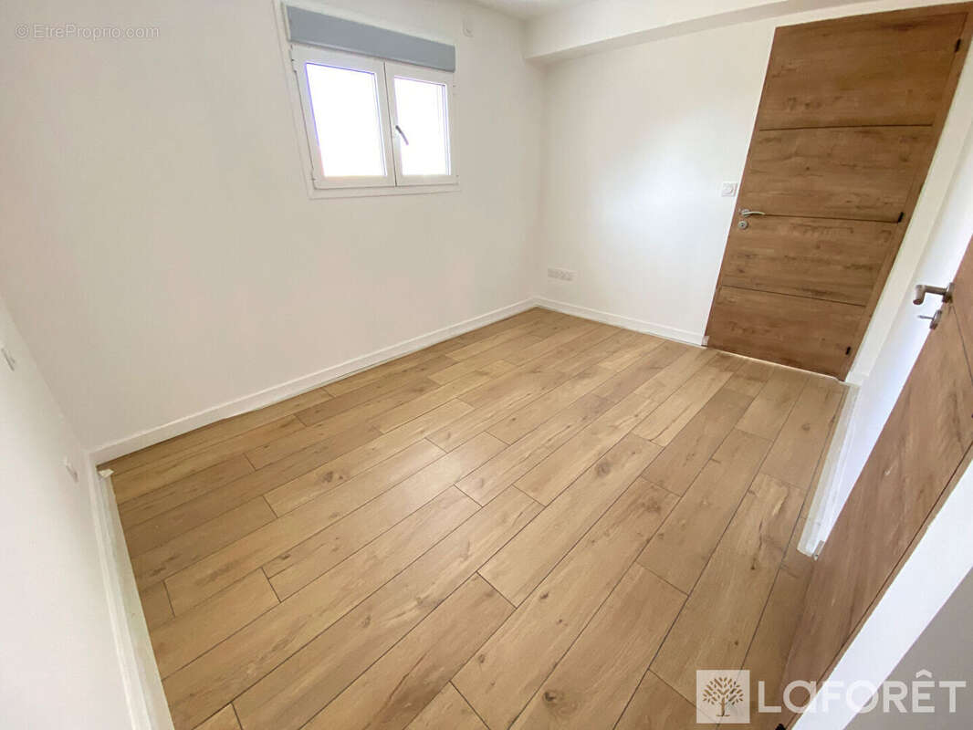 Appartement à MARTIGNAS-SUR-JALLE
