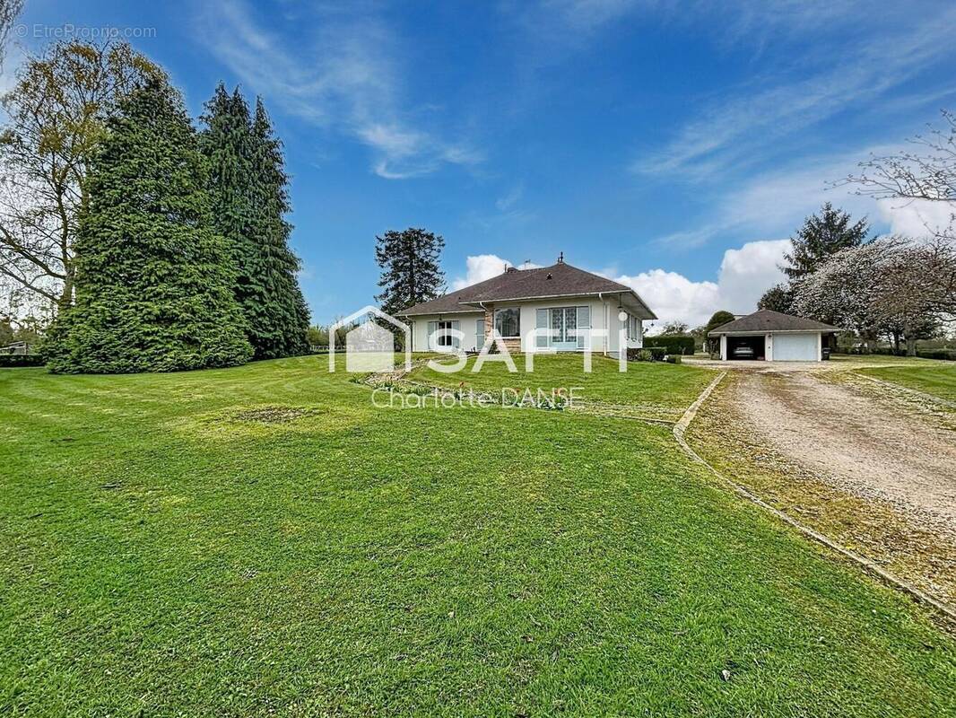 Photo 1 - Maison à ARGENCES