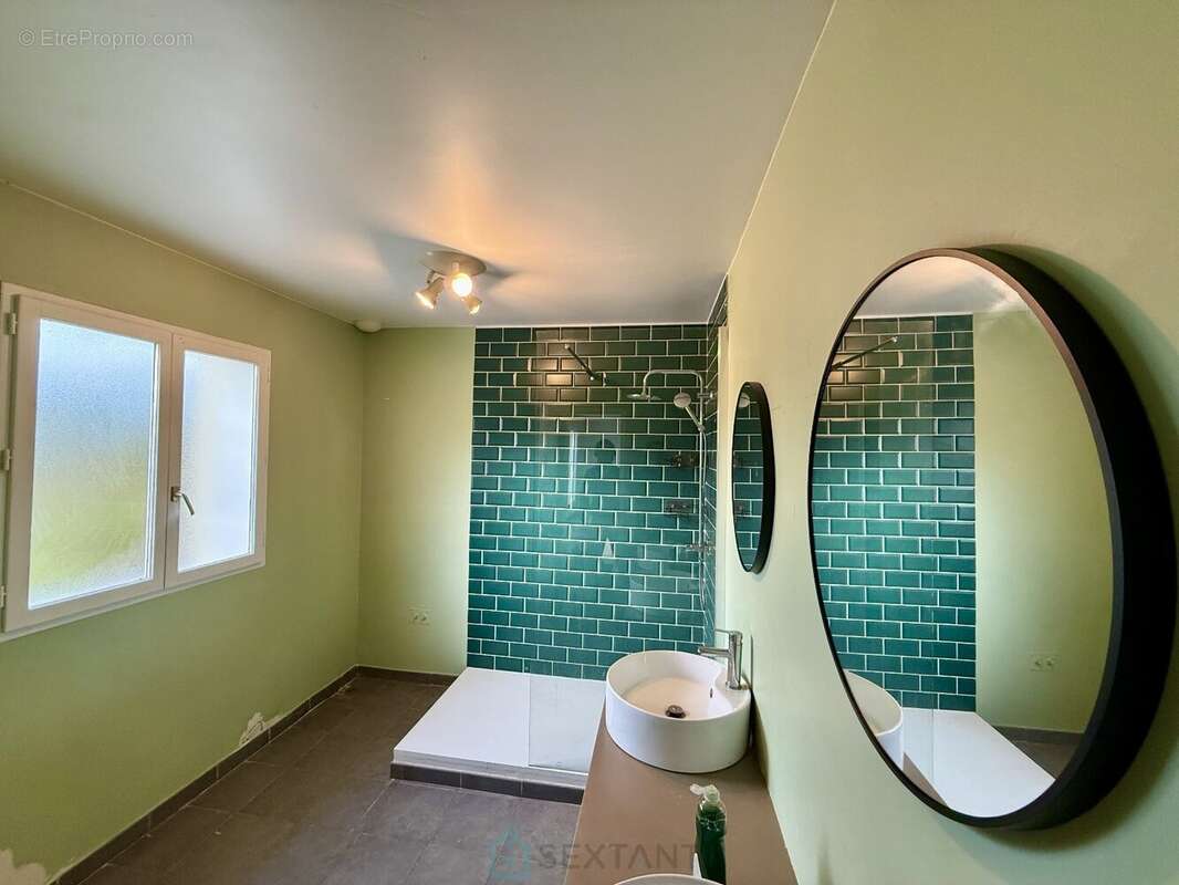 Maison à HEUBECOURT-HARICOURT