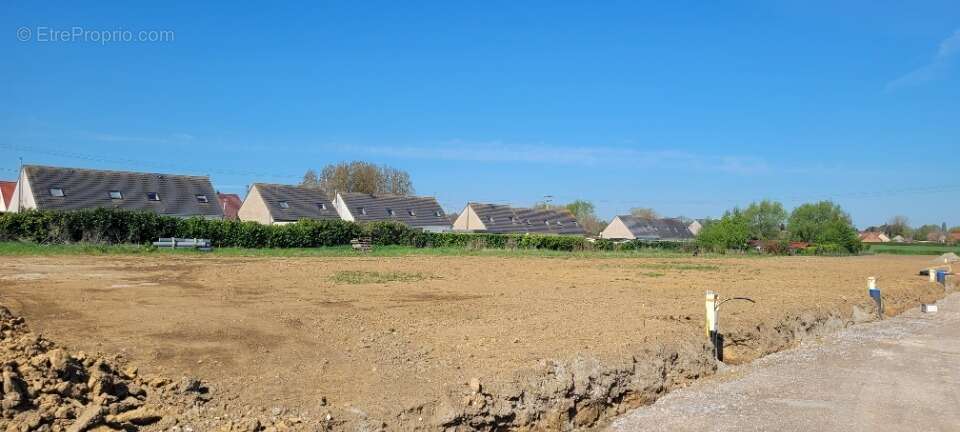 Terrain à AUDRUICQ
