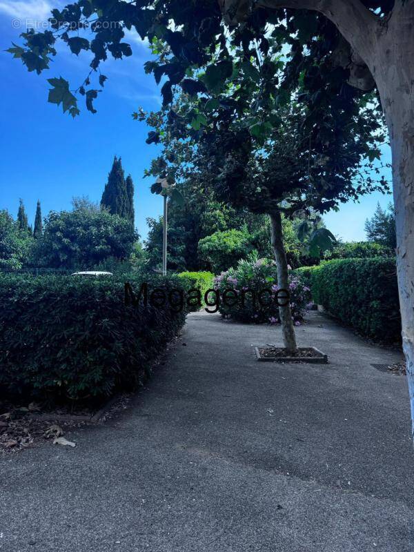Appartement à HYERES
