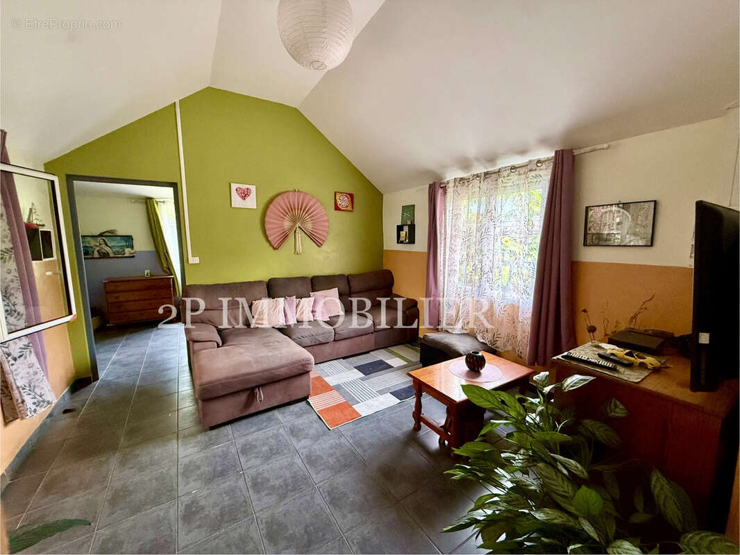 Maison à SAINT-JOSEPH