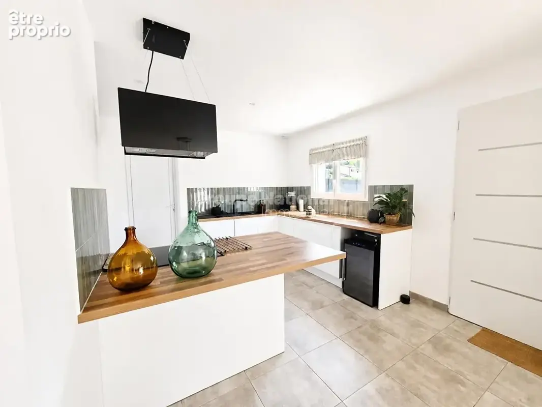 Exclusivité - VILLA NEUVE A COMPS quartier calme - photo 2