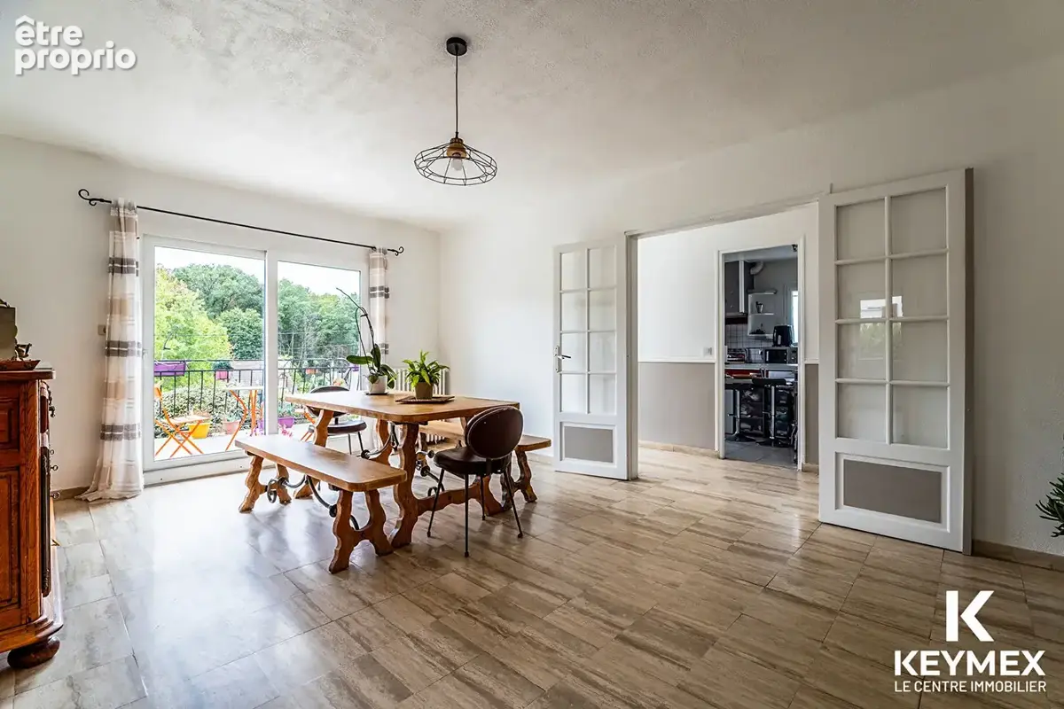 EXCLUSIVITÉ - Maison Mériel 7 pièce(s) 197m2 - photo 5