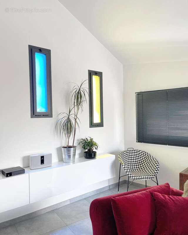 Maison à DIVONNE-LES-BAINS