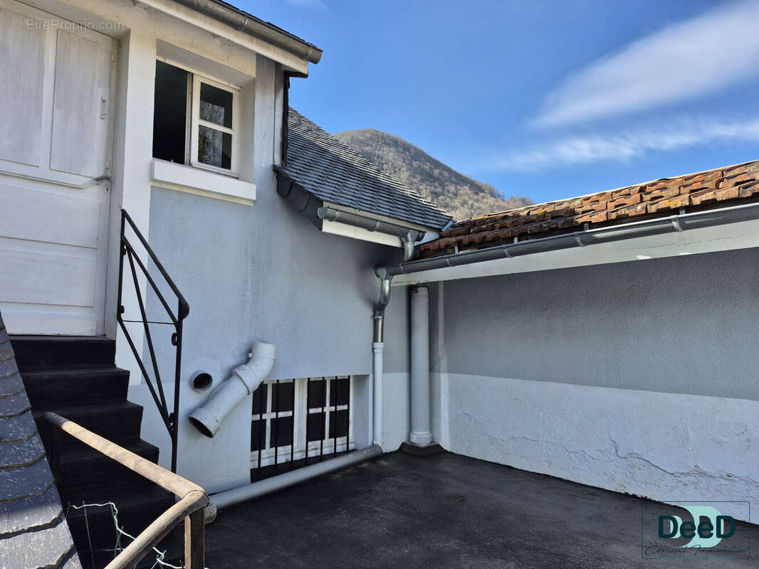 Maison à SARRANCOLIN