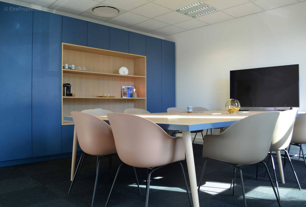 Commerce à MARSEILLE-16E