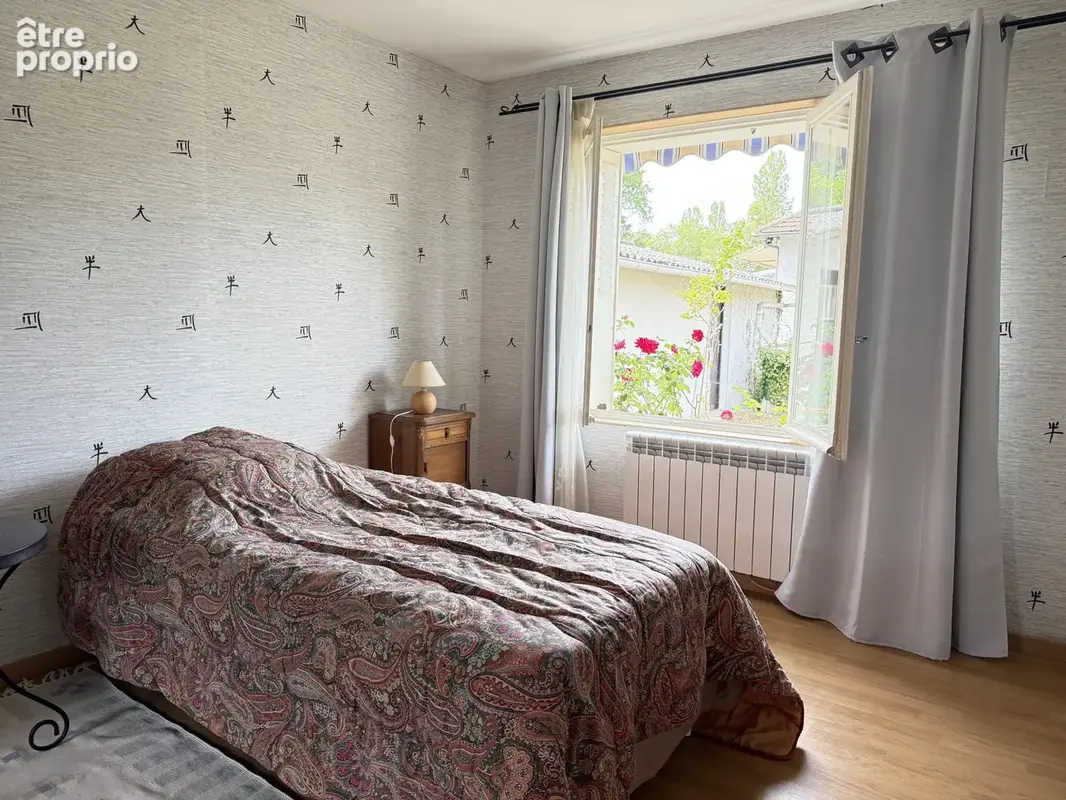 Léré - Une maison à moderniser, un environnement à préserver ! - photo 9