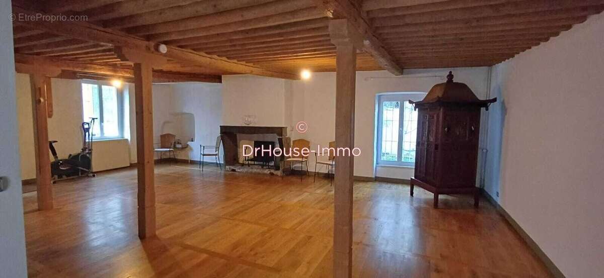 Maison à CLERMONT-FERRAND