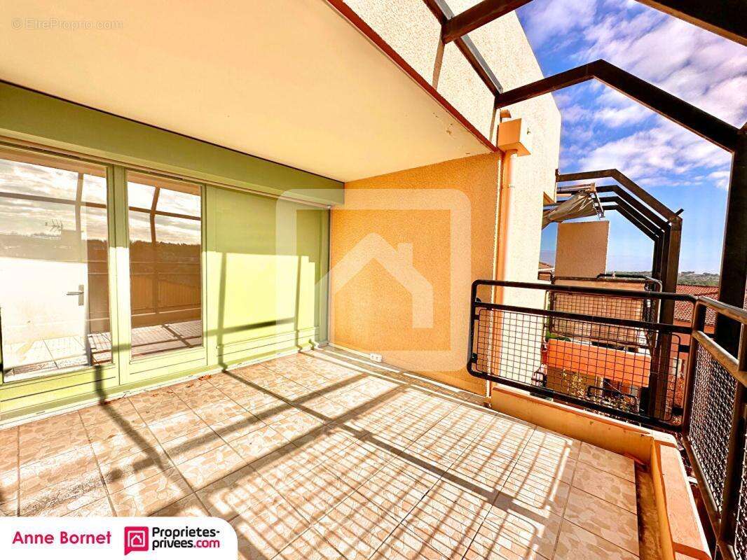 Appartement à VALBONNE