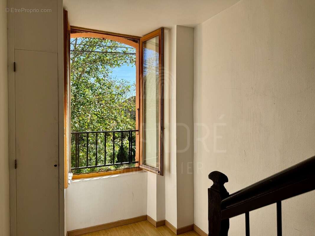 Appartement à LA COTE-SAINT-ANDRE