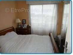 Appartement à LE PLESSIS-ROBINSON