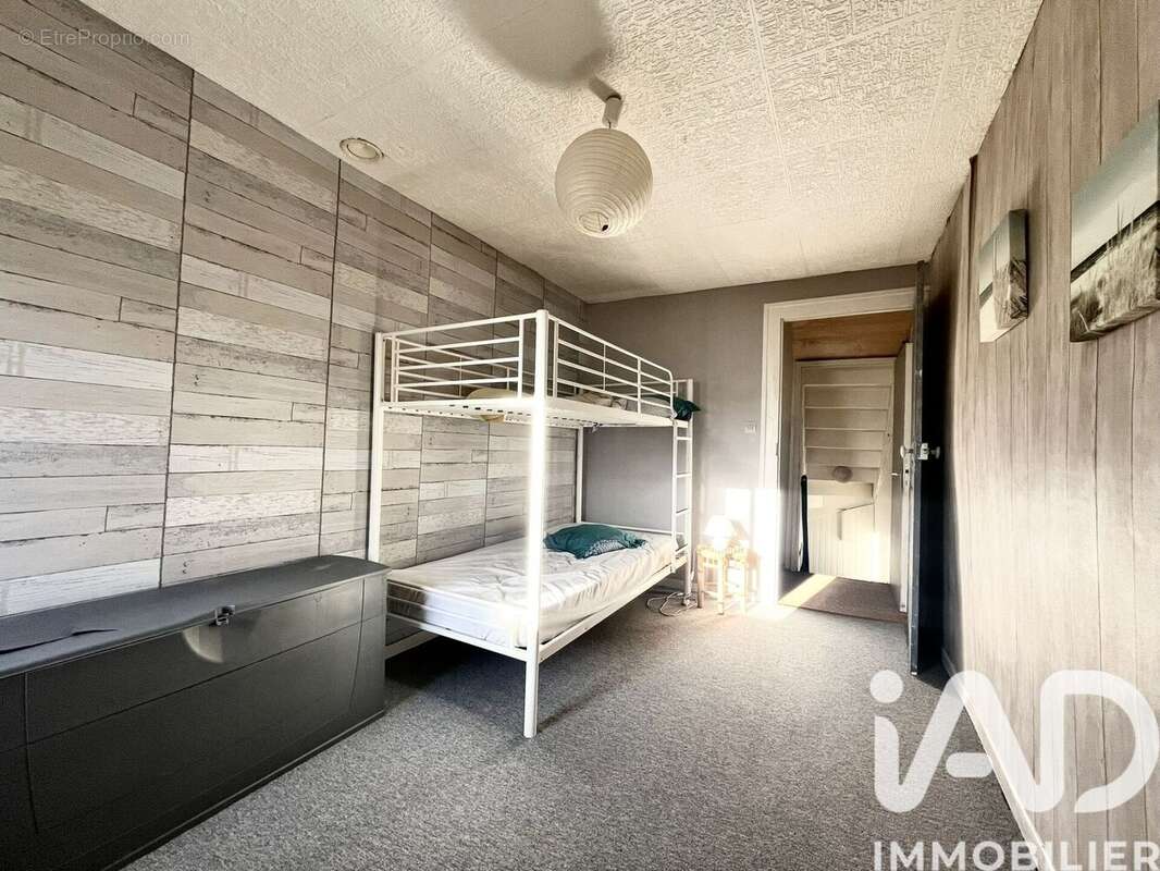 Maison 141 m² à Mainsat  - photo 9