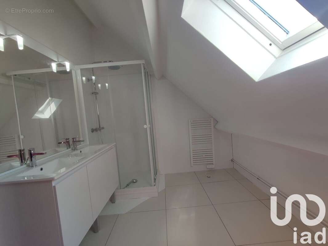 Photo 9 - Maison à LA CHAPELLE-GAUTHIER