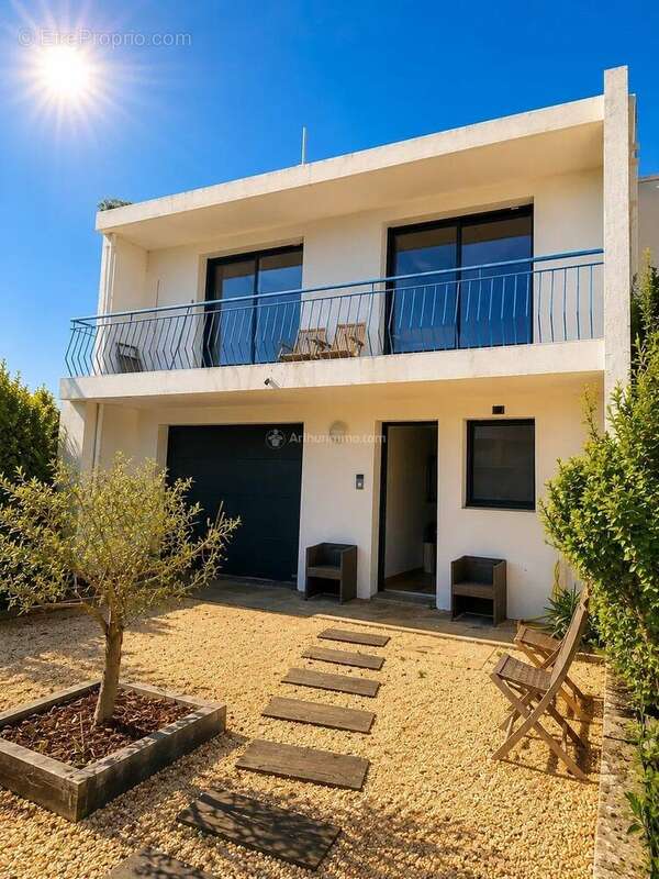 Maison à SAINT-GILLES-CROIX-DE-VIE