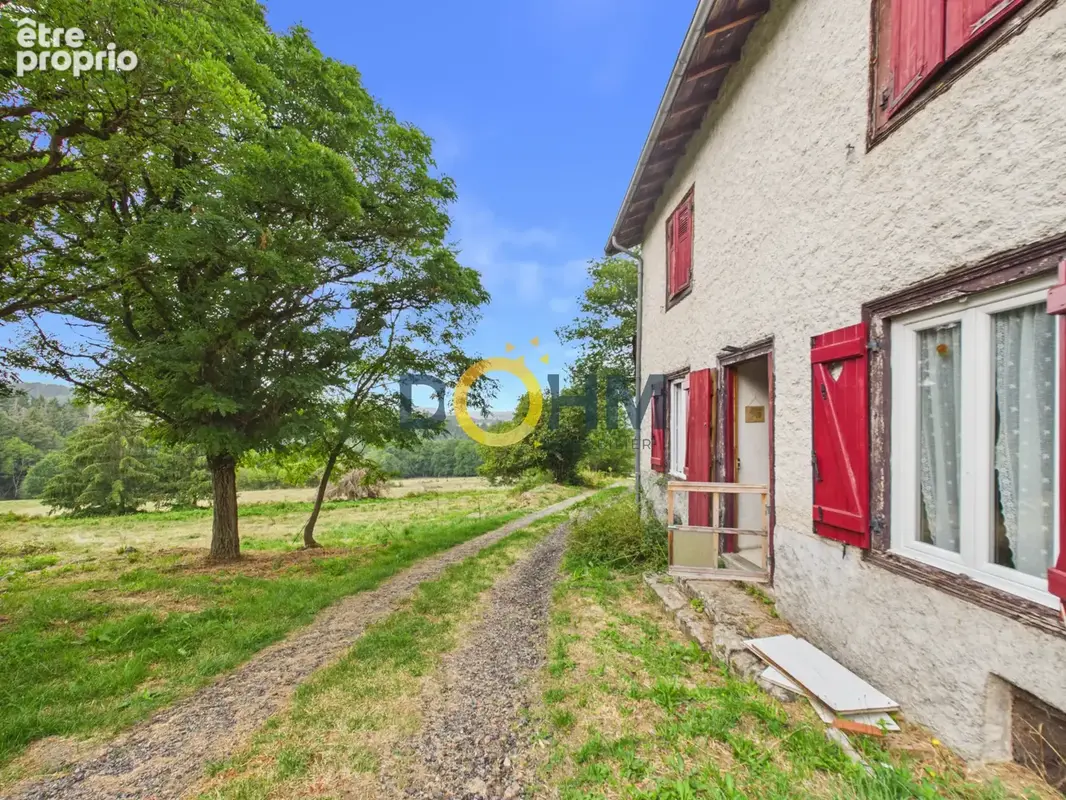Maison de village avec garage et plus de 2000 m2 de terrain - photo 13