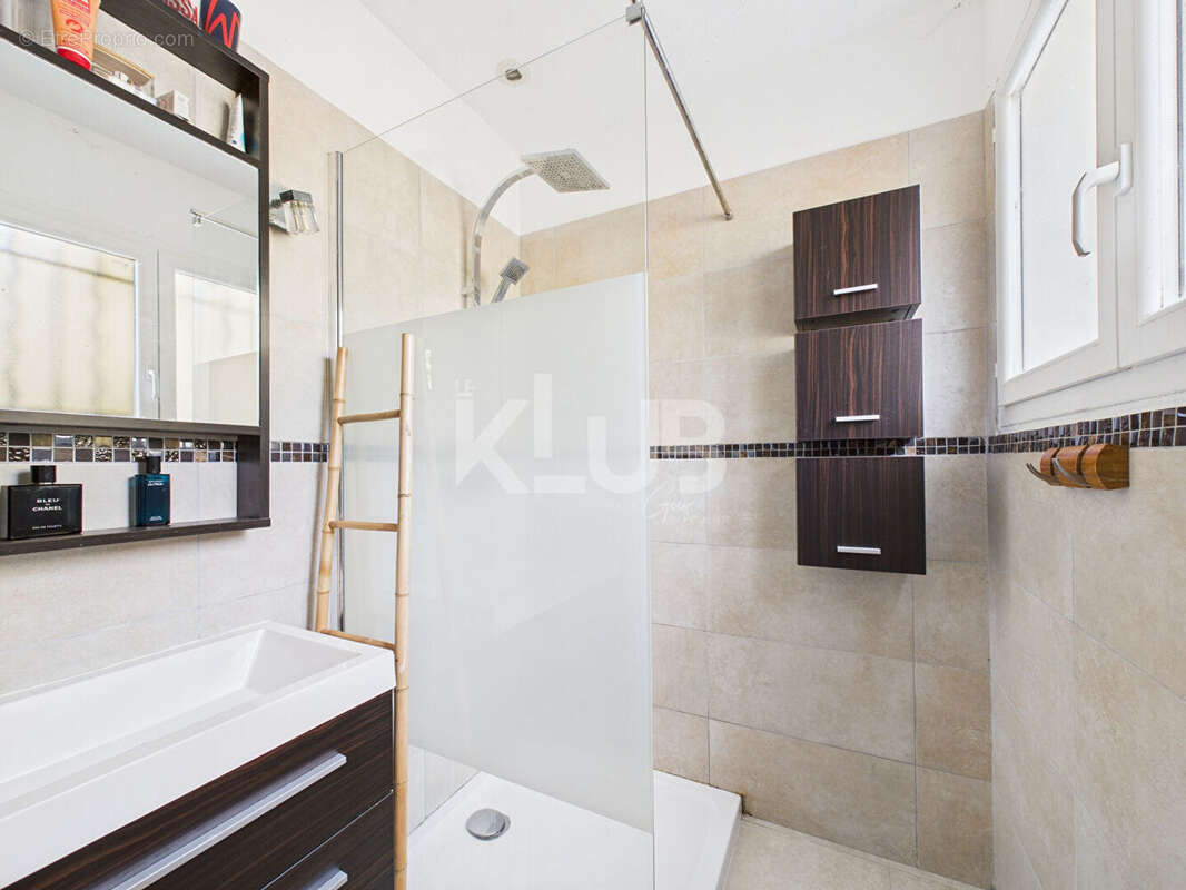 Maison à SANTO-PIETRO-DI-VENACO