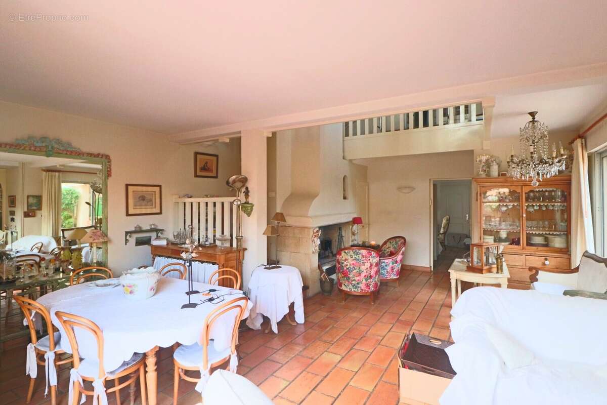 Maison à VALRAS-PLAGE