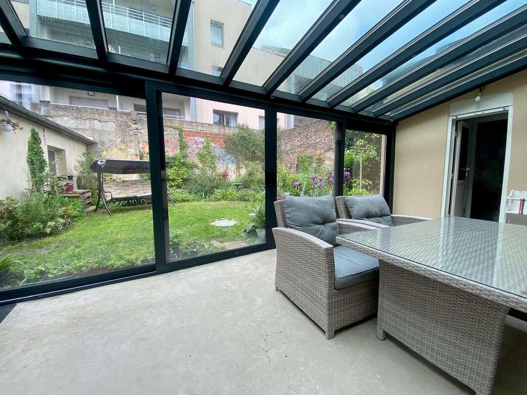 Maison à SAINT-QUENTIN