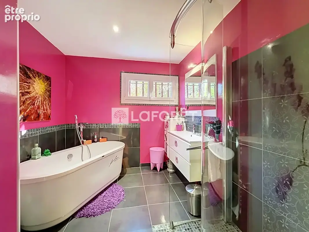 EXCLUSIVITE LAFORET-Maison Beychac Et Caillau 6 pièce(s) 195 m2 - photo 8