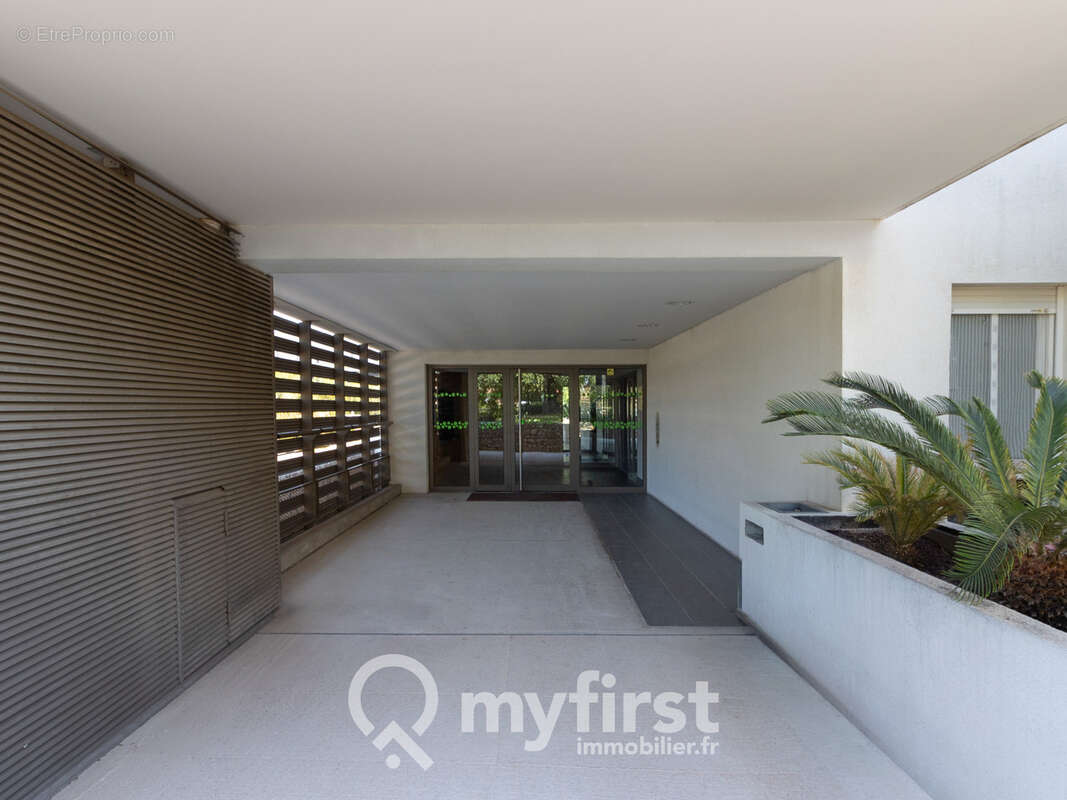 Appartement à LA VALETTE-DU-VAR