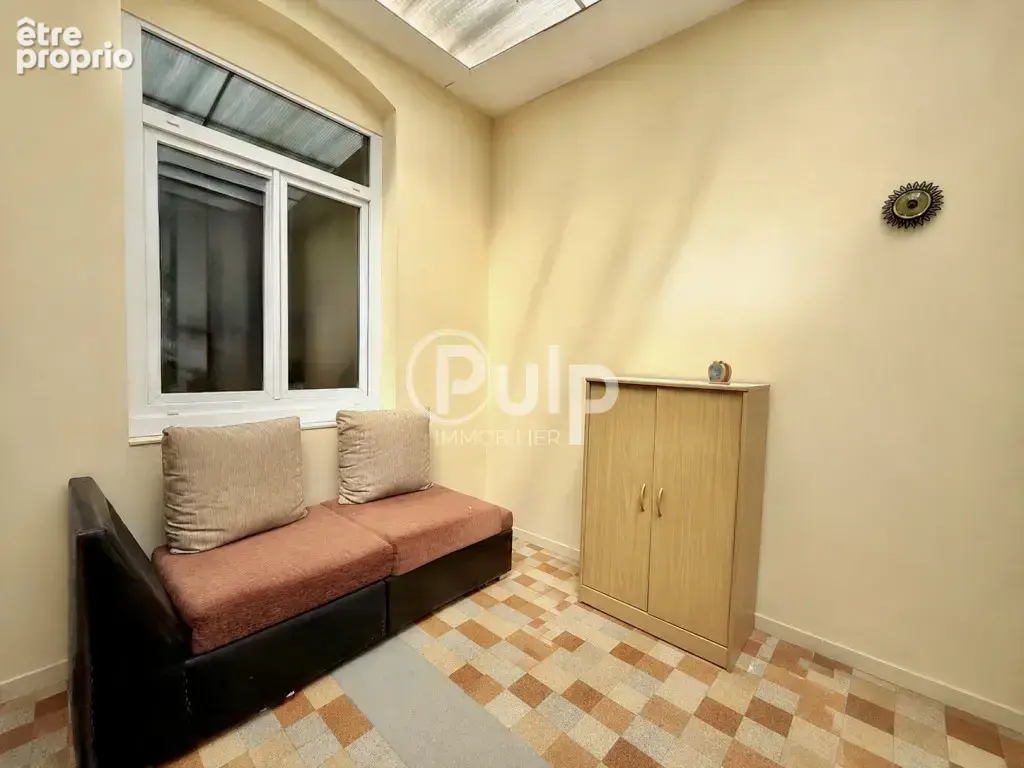 Maison de ville familiale à fort potentiel — Allennes-les-Marais - photo 8