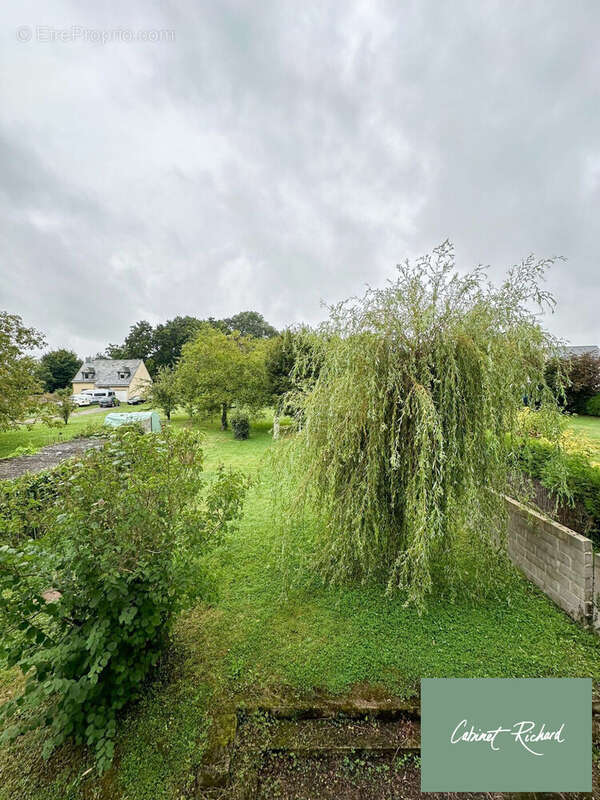 Maison à MINIAC-MORVAN