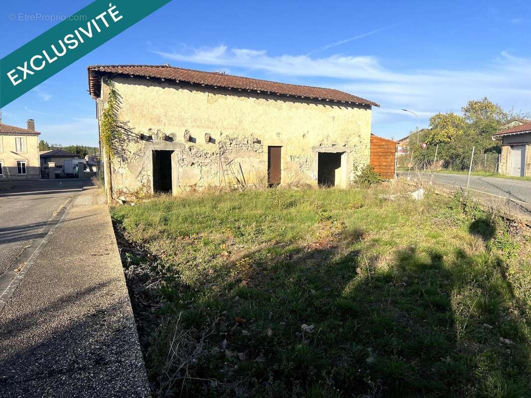 Photo 3 - Maison à ANTAGNAC