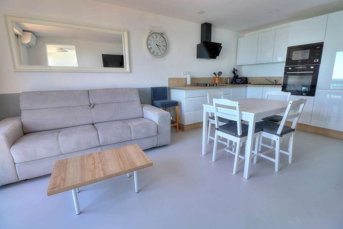 Appartement à CAGNES-SUR-MER