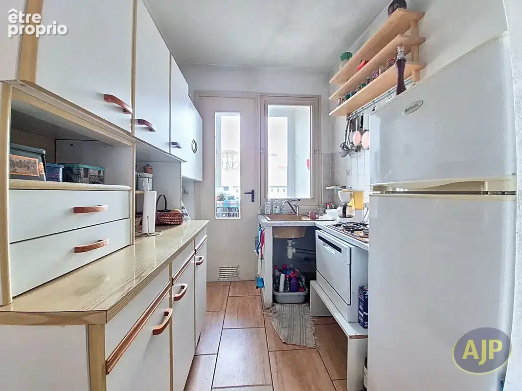 Appartement La Roche Sur Yon 3 pièce(s) 75 m2 - photo 5