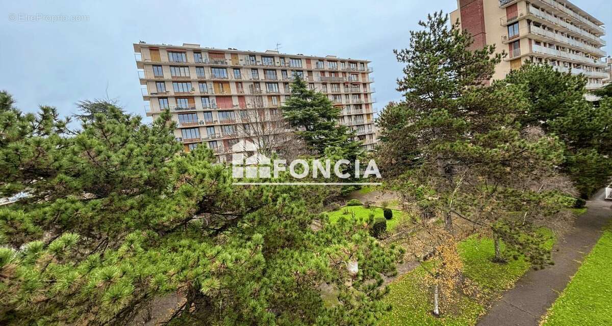 Appartement à EPINAY-SUR-SEINE