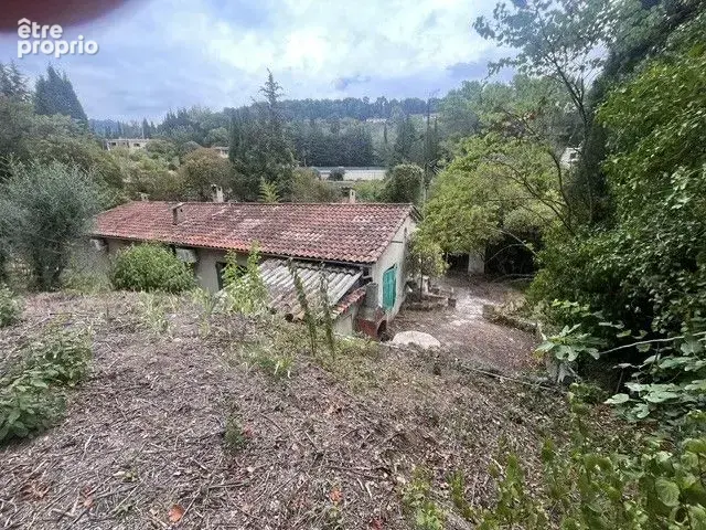 Terrain à bâtir de 1000 m² à GRASSE (06) - photo 5