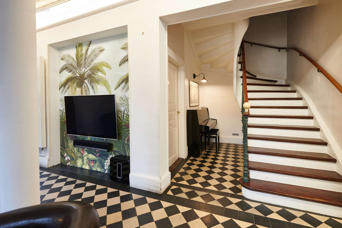 Maison de Maître 199 m2 avec 5 chambres au coeur de Saverne - photo 6