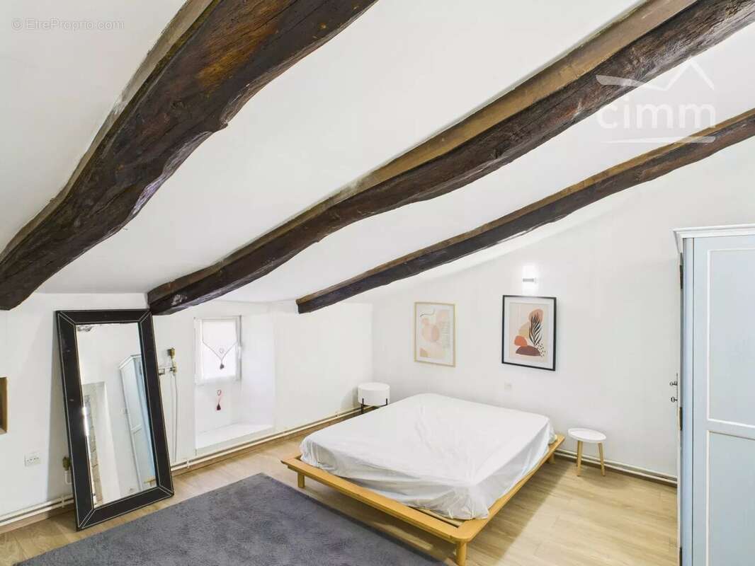 Maison à SAINT-PAUL-LE-JEUNE