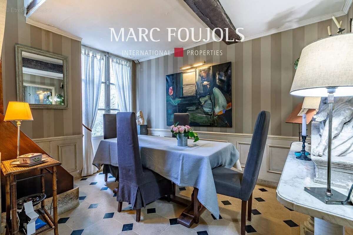 Maison à SENLIS
