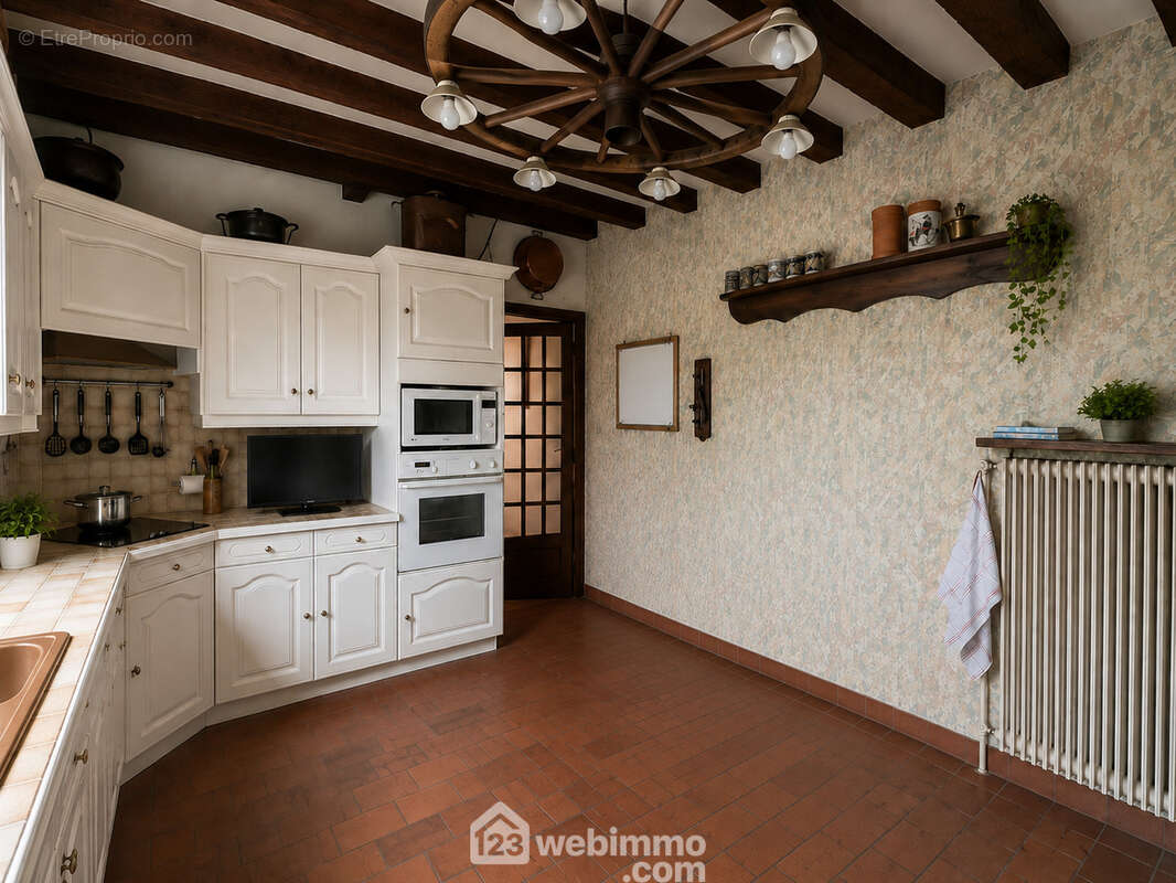 Maison à TREDREZ-LOCQUEMEAU