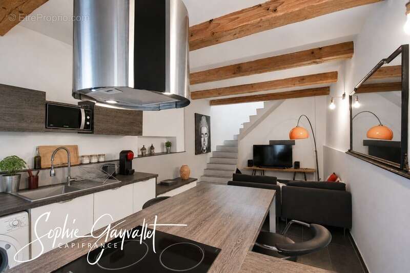 Appartement à VELAUX