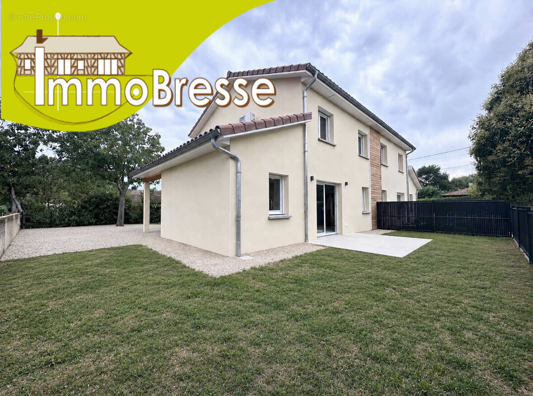 Maison sur deux niveaux - 96 m² - 4 chambres - Maison à BEREZIAT