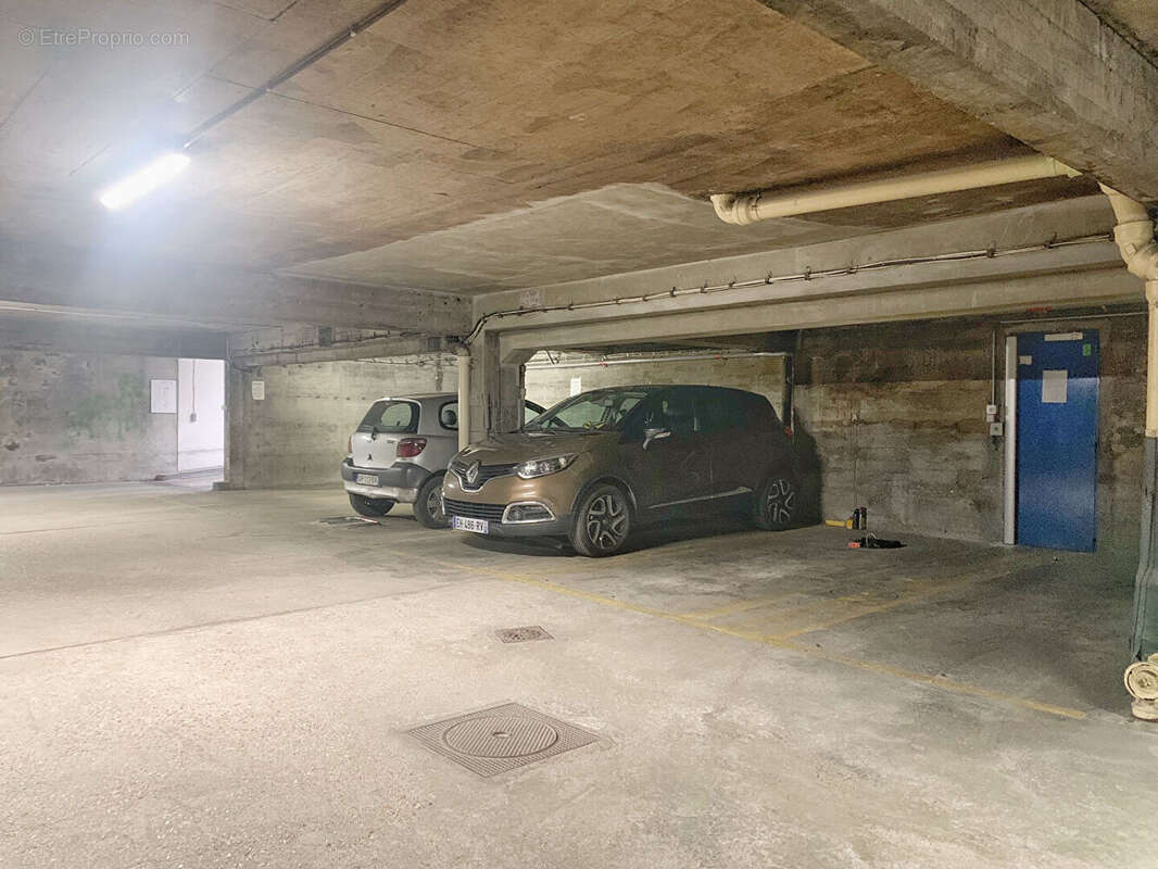 Parking / box à paris 12e arrondissement - photo 2