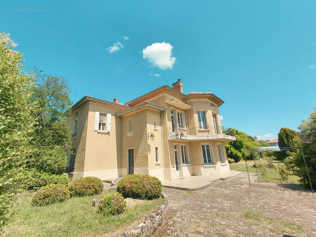 Maison à AUBENAS