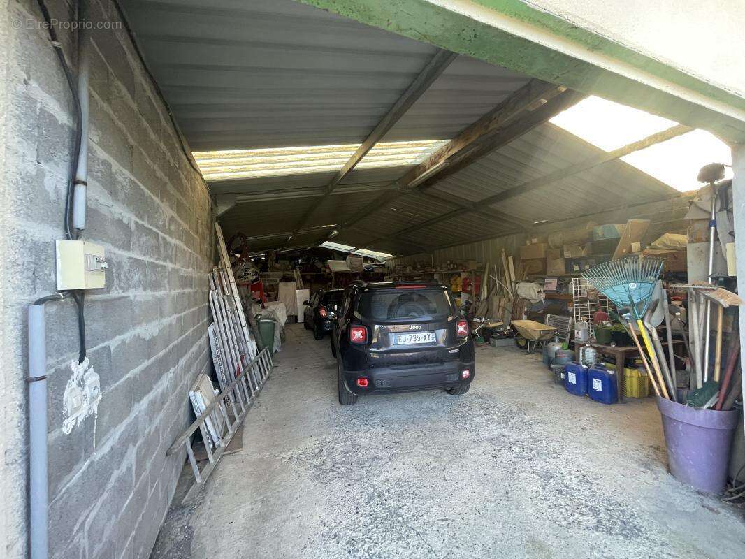 Commerce à ARBANATS