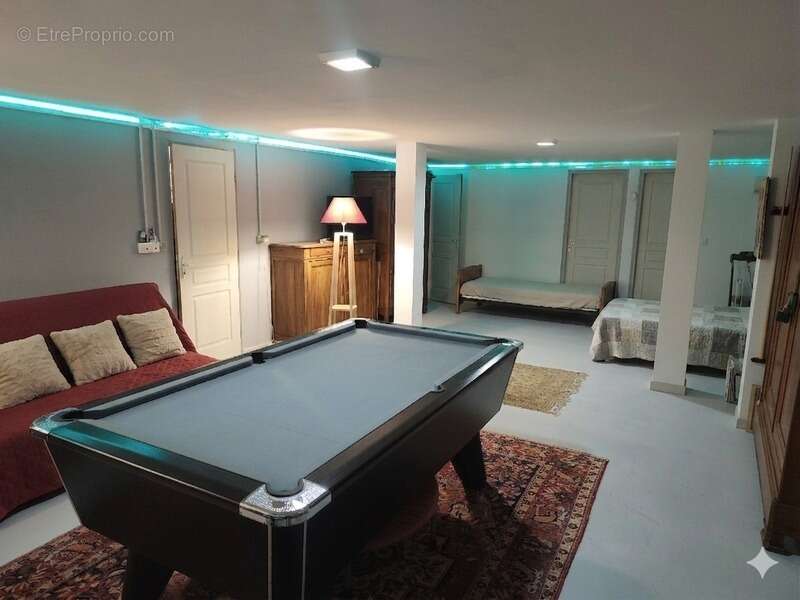 Maison à RUELLE-SUR-TOUVRE