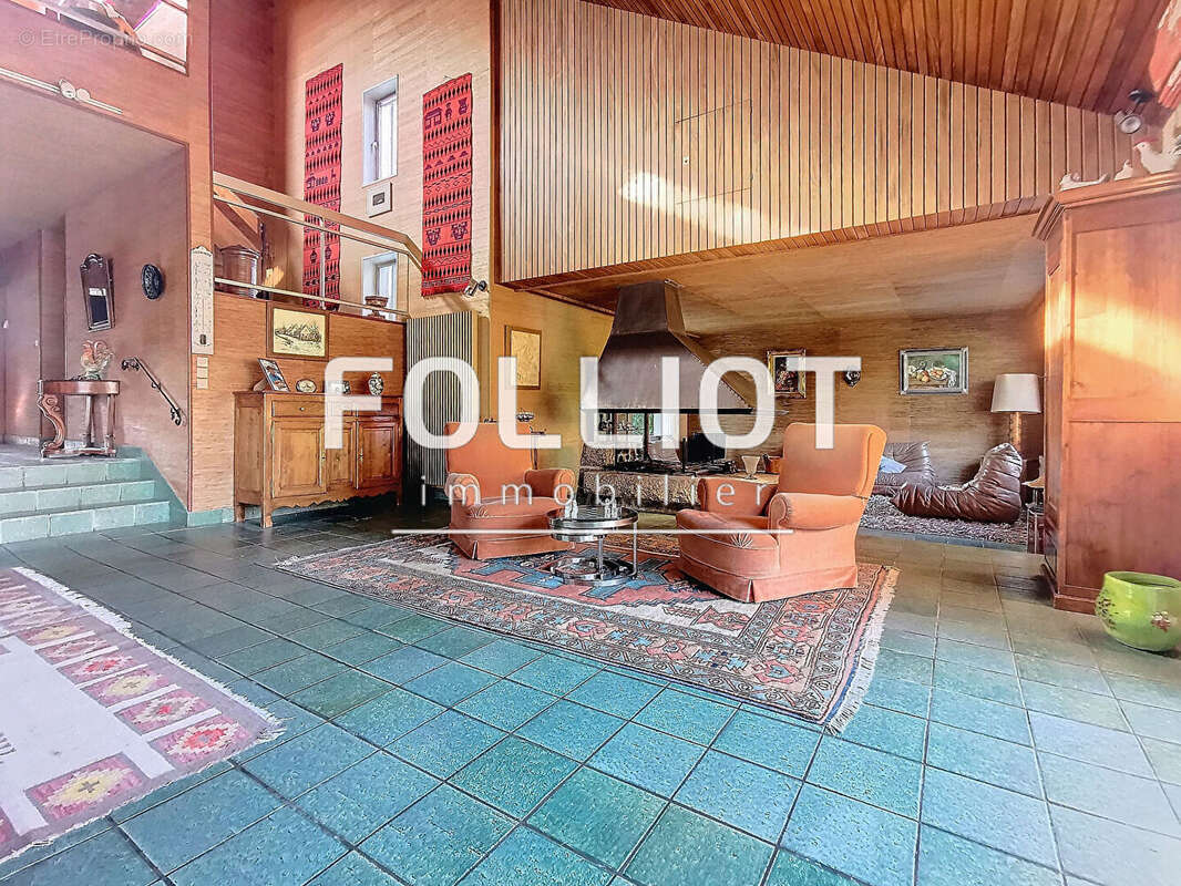 Maison à SAINT-PAIR-SUR-MER