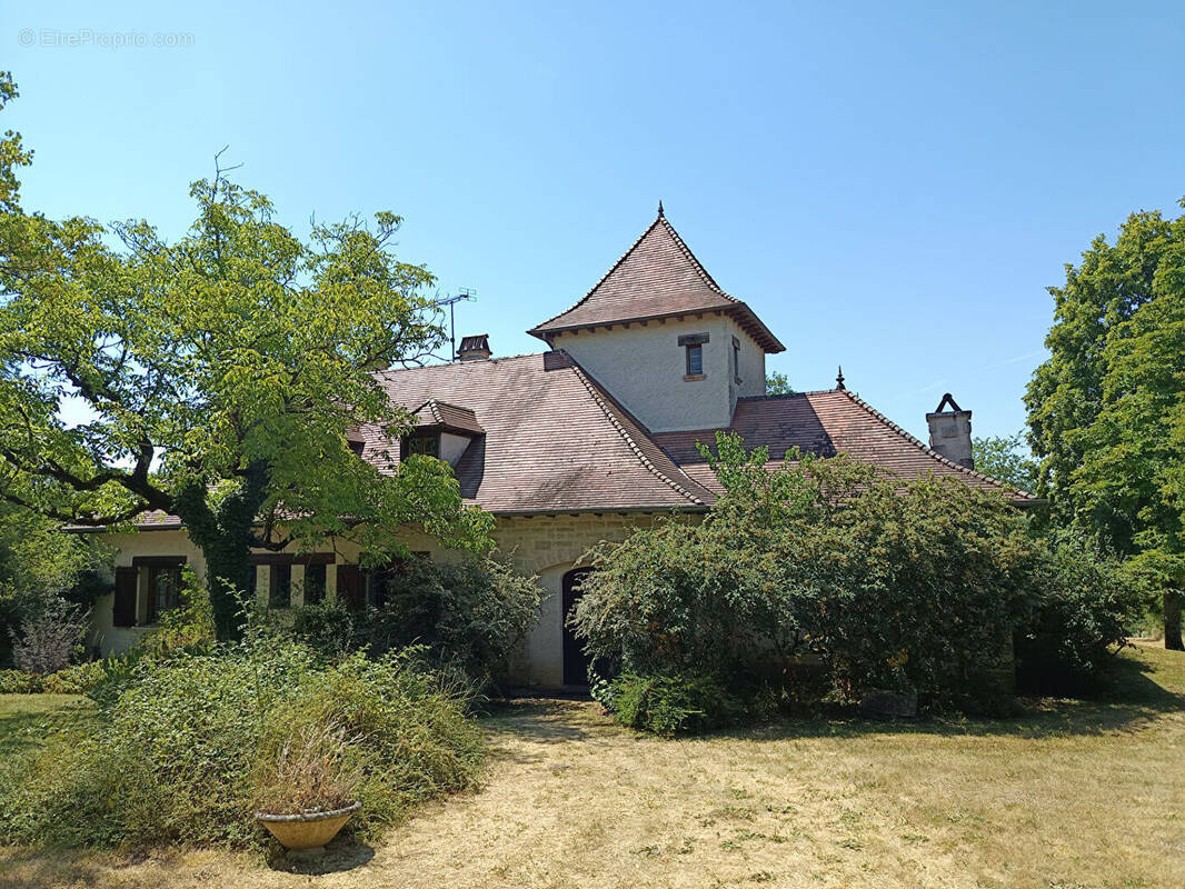 Maison à TOULONJAC