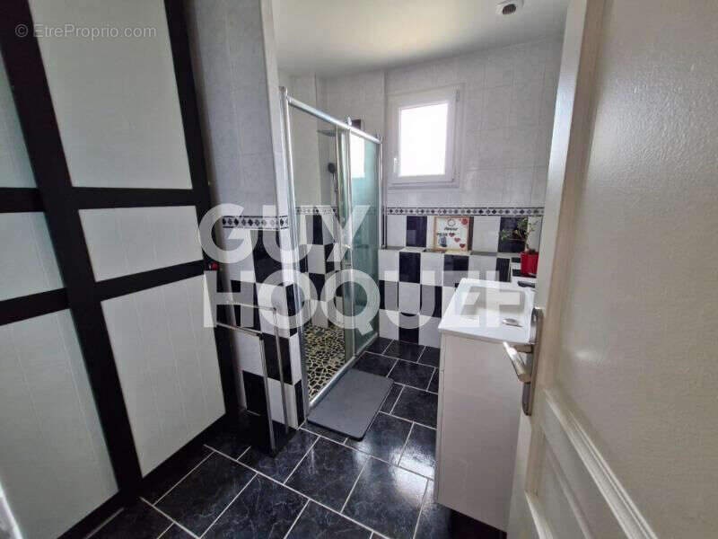 Maison à SAINT-MAMMES