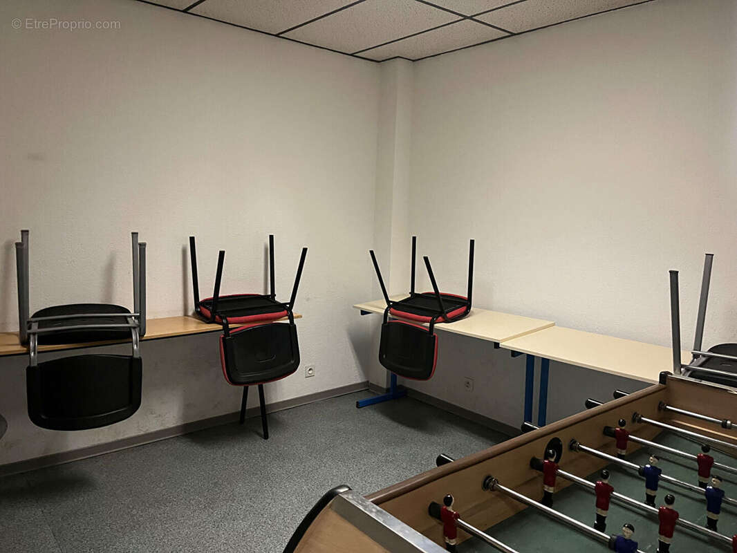 Autre à AIX-EN-PROVENCE