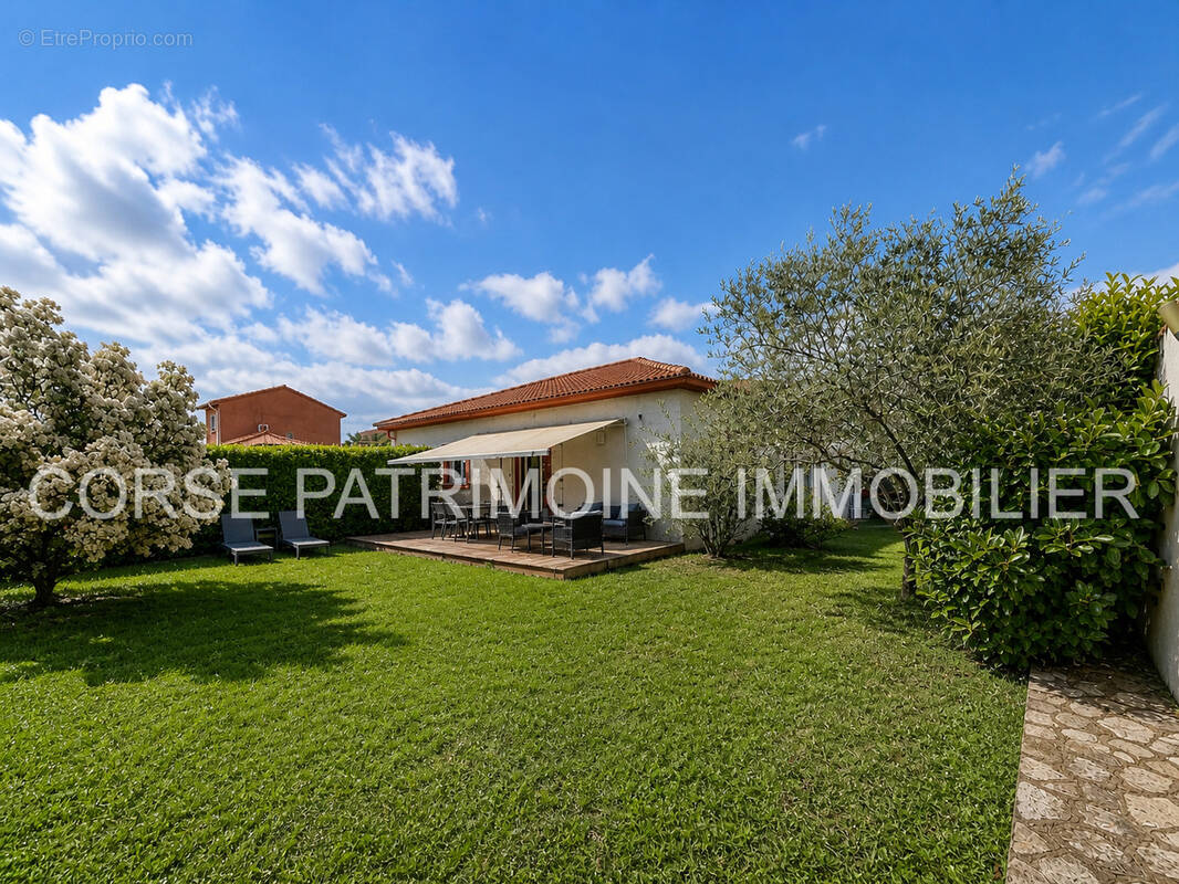 Maison à CERVIONE